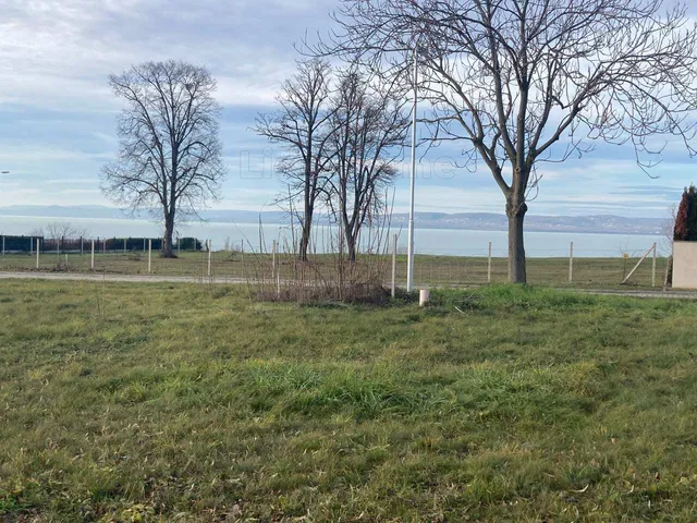 Eladó telek Balatonszárszó 1055 nm