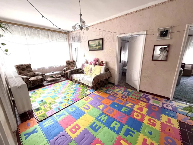 Eladó ház Balatonszabadi 180 nm