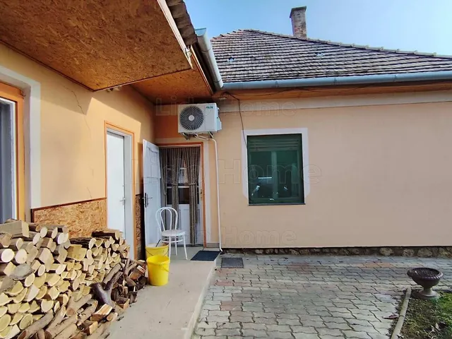 Eladó ház Pusztaszemes 100 nm