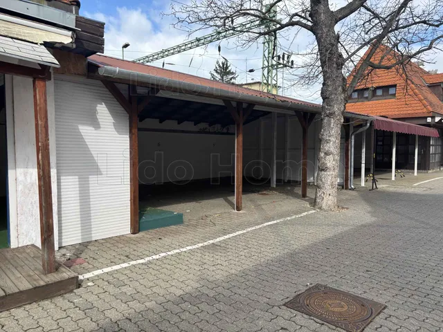 Eladó kereskedelmi és ipari ingatlan Siófok 54 nm