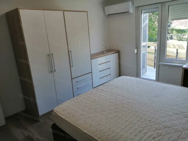 Eladó lakás Siófok, Aranypart 78 nm