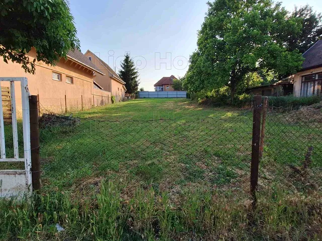 Eladó telek Siófok 726 nm