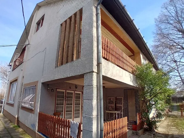 Eladó ház Balatonszárszó 140 nm