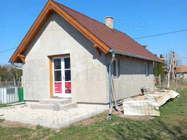 Eladó üdülő és hétvégi ház Siófok 40 nm