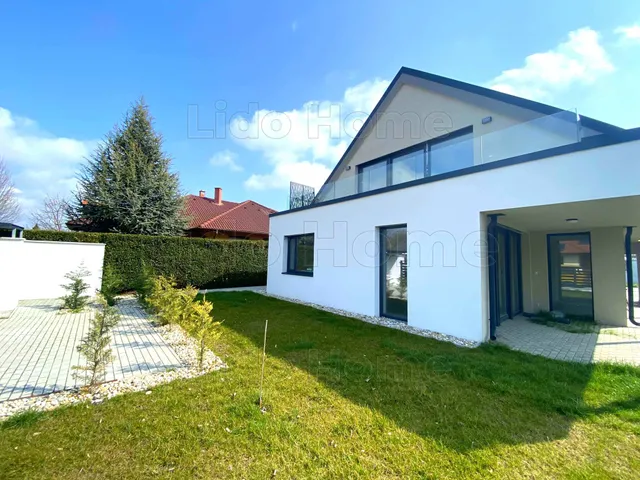 Eladó ház Balatonvilágos 149 nm