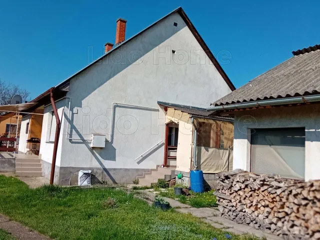 Eladó ház Siófok 93 nm