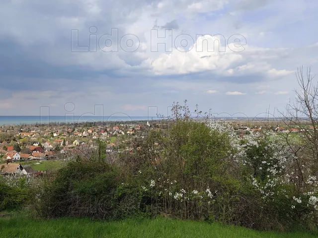 Eladó telek Zamárdi 1683 nm