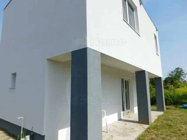 Eladó ház Siófok, Sóstó 104 nm