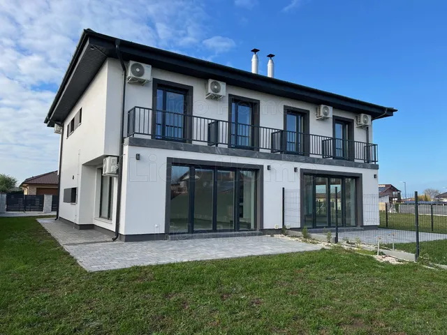 Eladó ház Siófok, Fokihegy 150 nm