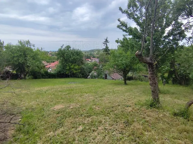Eladó telek Balatonendréd 40 nm