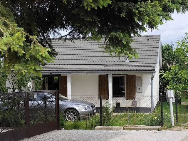 Eladó ház Balatonszárszó 40 nm