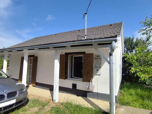 Eladó ház Balatonszárszó 40 nm