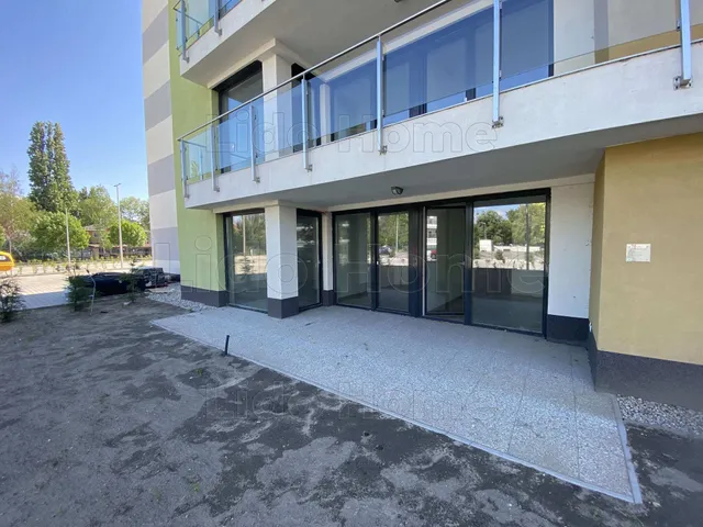 Eladó lakás Siófok, Ezüstpart 61 nm