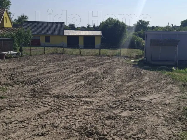 Eladó telek Siófok, Balatonkiliti 700 nm