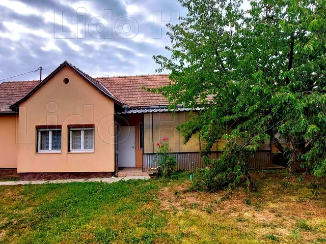 Eladó ház Balatonendréd 70 nm