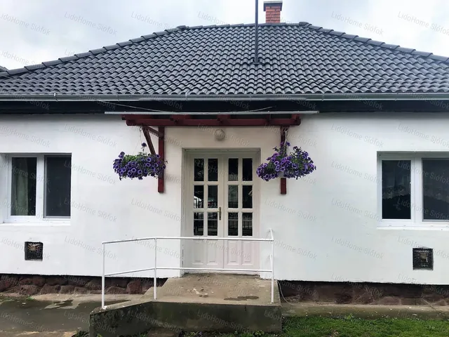 Eladó ház Siófok 62 nm