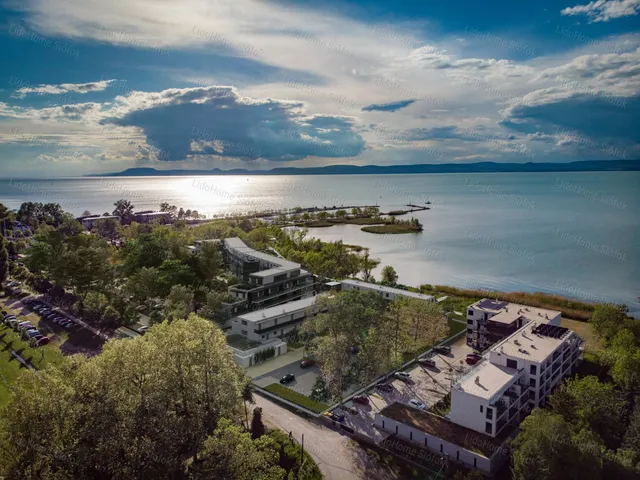 Eladó lakás Balatonszemes 126 nm