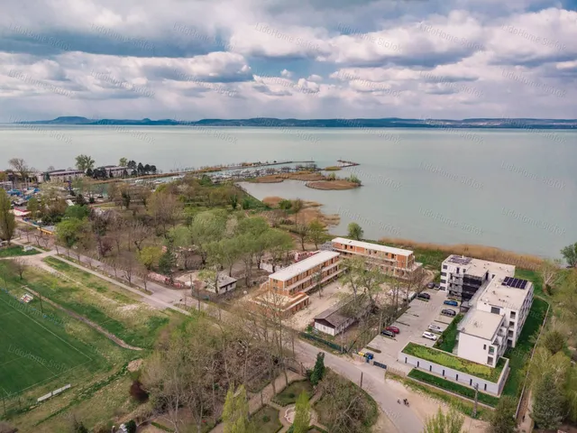 Eladó lakás Balatonszemes 102 nm