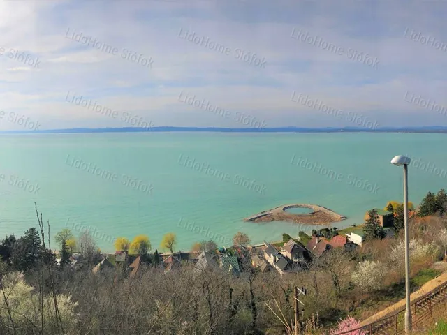 Eladó ház Balatonvilágos 160 nm