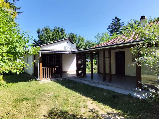 Eladó üdülő és hétvégi ház Balatonföldvár 98 nm