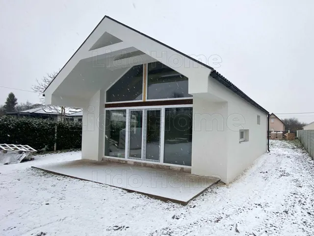 Eladó ház Siófok, Sóstó 66 nm