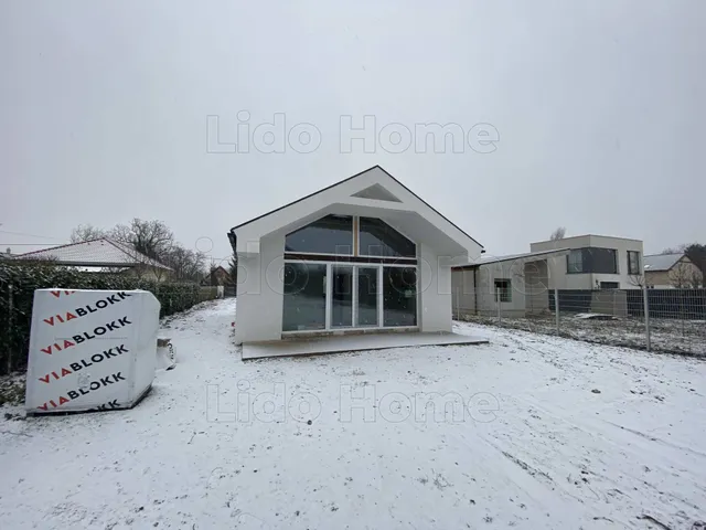 Eladó ház Siófok, Sóstó 66 nm