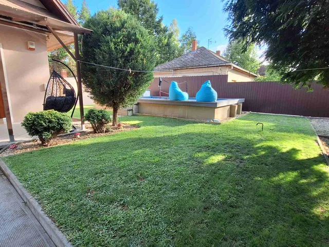 Eladó ház Siófok, Ezüstpart 91 nm