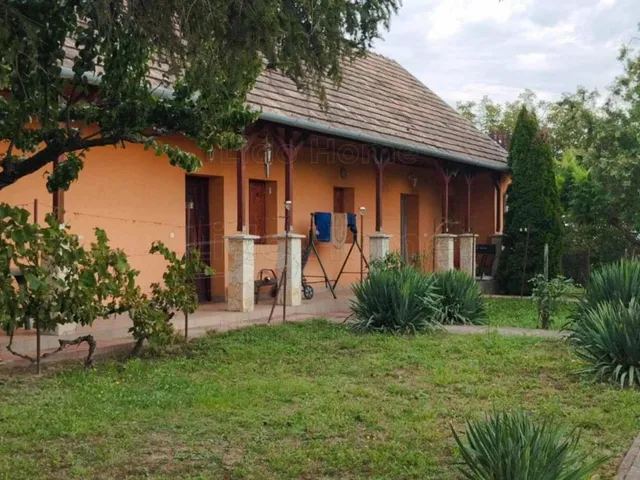 Eladó ház Balatonendréd 82 nm