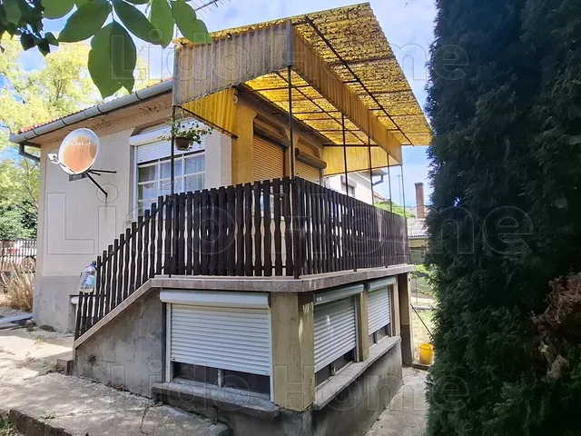Eladó ház Felsőnyék 55 nm