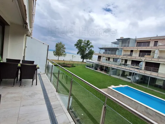 Eladó lakás Siófok, Ezüstpart 65 nm
