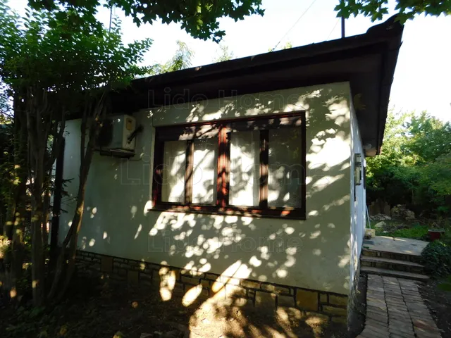 Eladó üdülő és hétvégi ház Siófok, Sóstó 36 nm