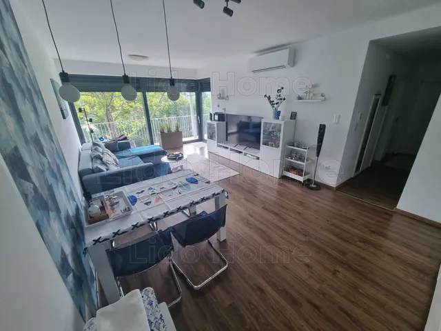 Eladó lakás Siófok, Ezüstpart 71 nm