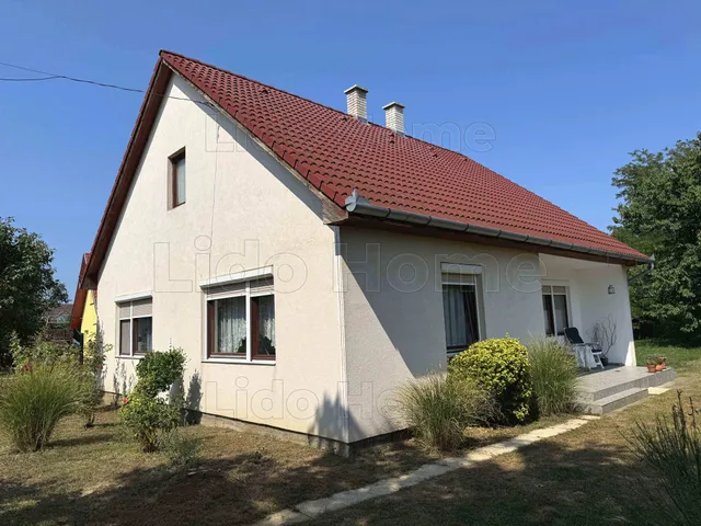 Eladó ház Ordacsehi 125 nm