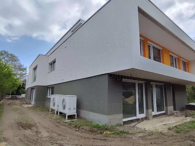 Eladó lakás Zamárdi 70 nm