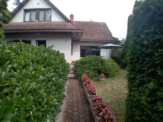 Eladó ház Siófok, Fokihegy 220 nm