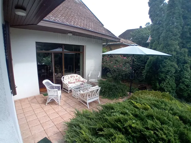 Eladó ház Siófok, Fokihegy 220 nm