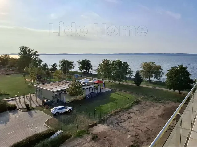 Eladó lakás Siófok, Ezüstpart 47 nm