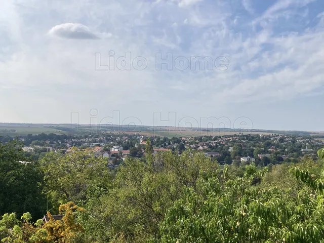 Eladó ház Tab 60 nm