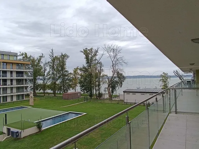 Eladó lakás Siófok, Ezüstpart 61 nm