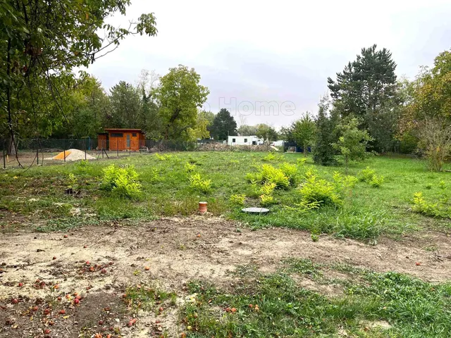Eladó telek Siófok, Sóstó 625 nm