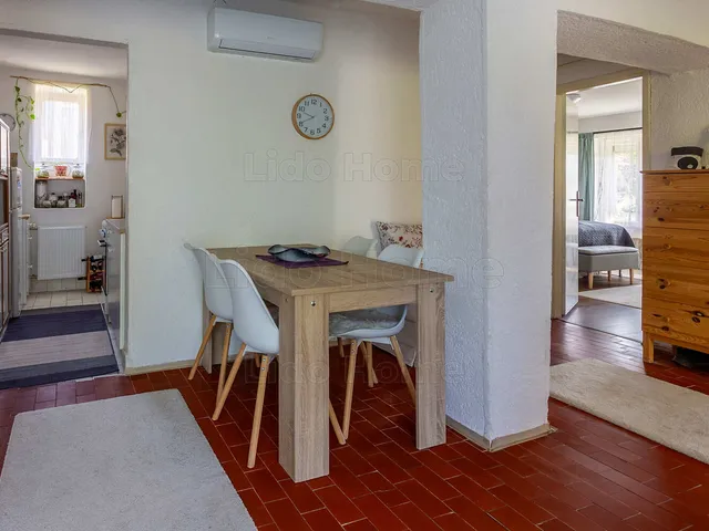 Eladó ház Balatonakarattya 140 nm