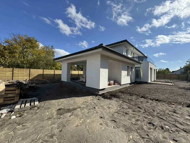 Eladó ház Siófok, Belváros 110 nm