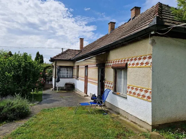 Eladó ház Som 68 nm