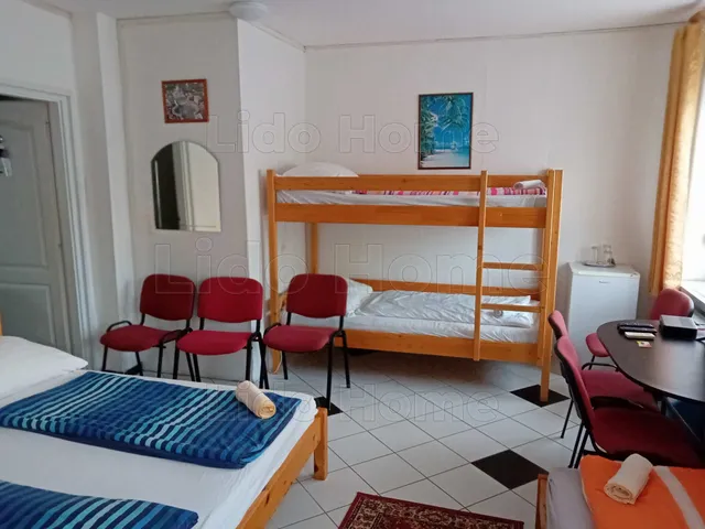 Eladó kereskedelmi és ipari ingatlan Fonyód 297 nm