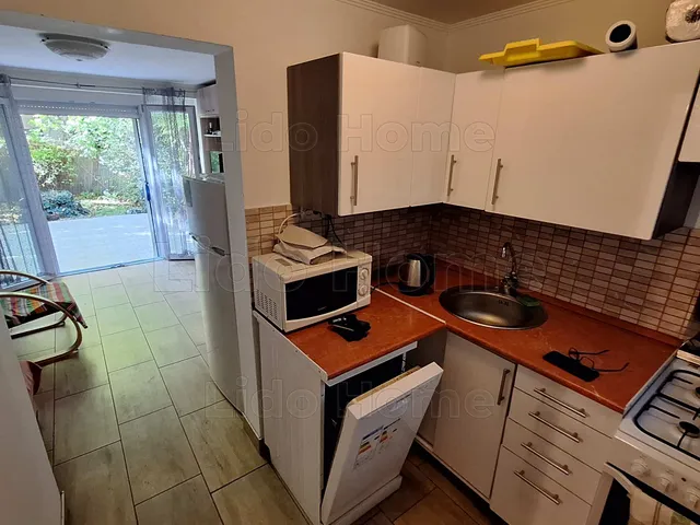 Eladó üdülő és hétvégi ház Siófok, Ezüstpart 50 nm