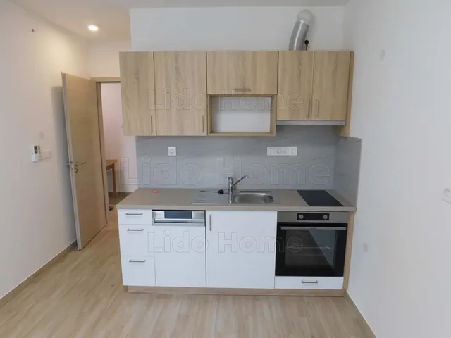 Kiadó lakás Siófok, Belváros 36 nm