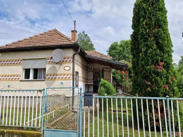 Eladó ház Som 68 nm