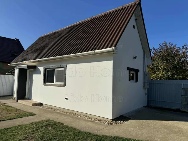 Eladó üdülő és hétvégi ház Siófok, Balatonszéplak 60 nm