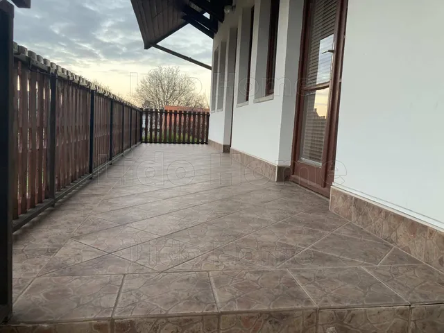 Eladó ház Tamási 378 nm