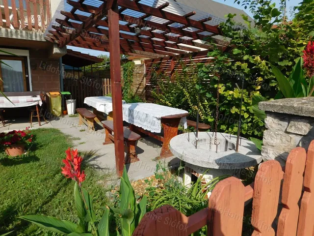 Eladó ház Zamárdi 190 nm